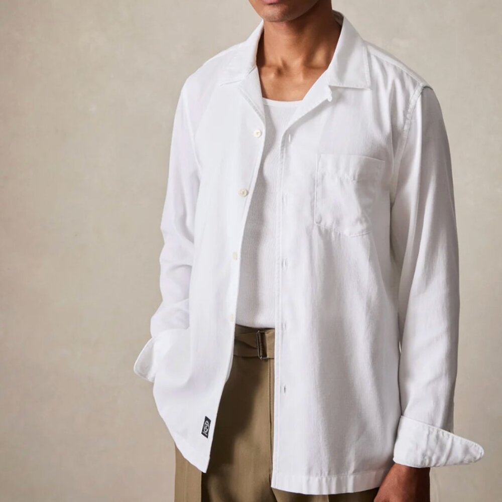 NWOT Todd Snyder Button Down Shirt 100% Cotton Lightweight